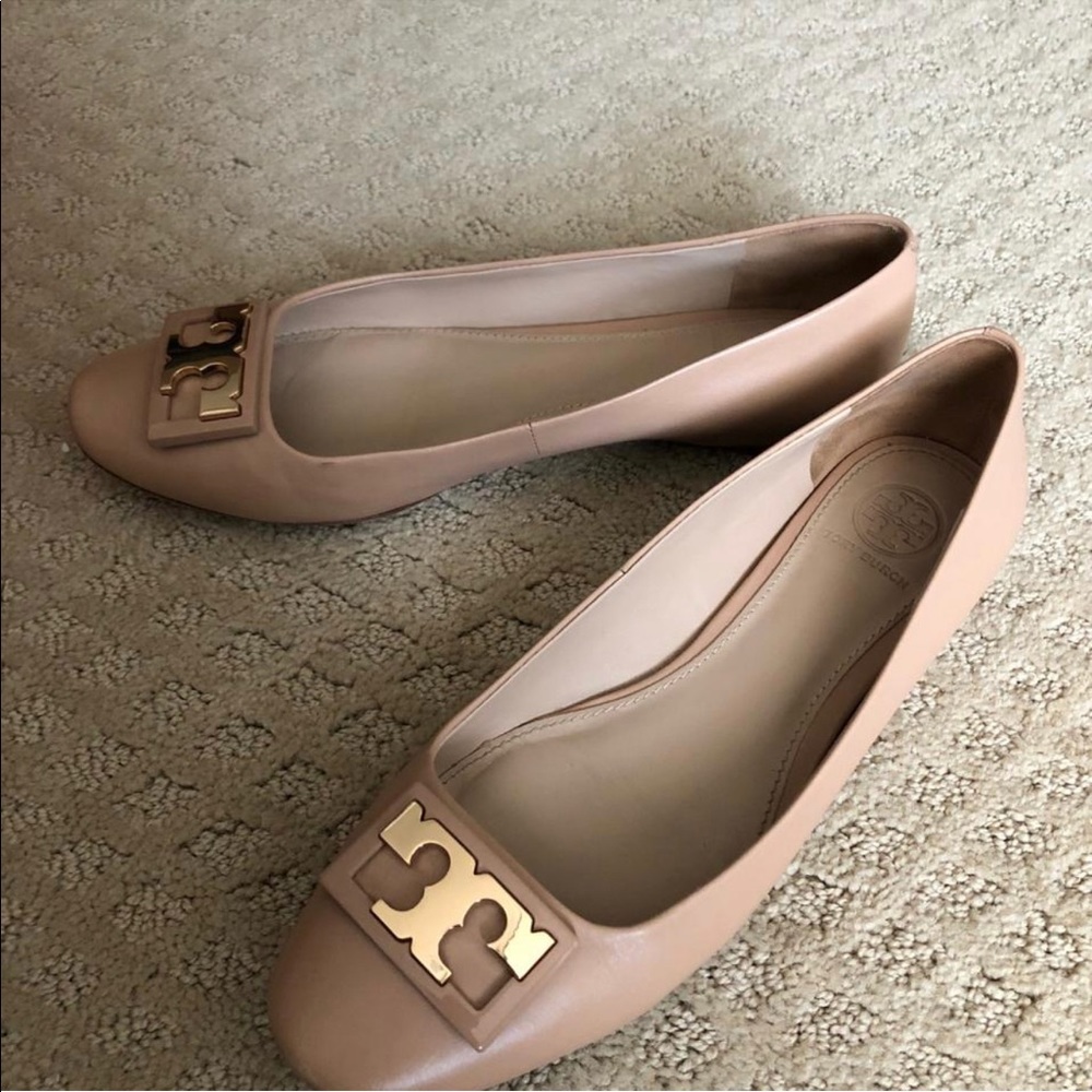 Tory Burch beige